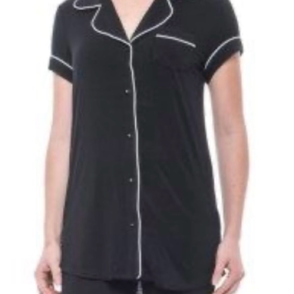 Cynthia Rowley M Black Pajama Top White Piping Button Front Short Sleeve